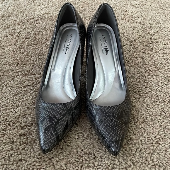 Comfort Plus Snakeskin Heels